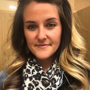 Meet your Posher, Paige